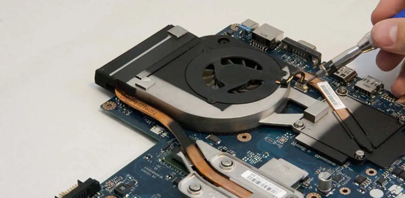 Чистка ноутбука Packard Bell от пыли в Краснообске | Замена термопасты