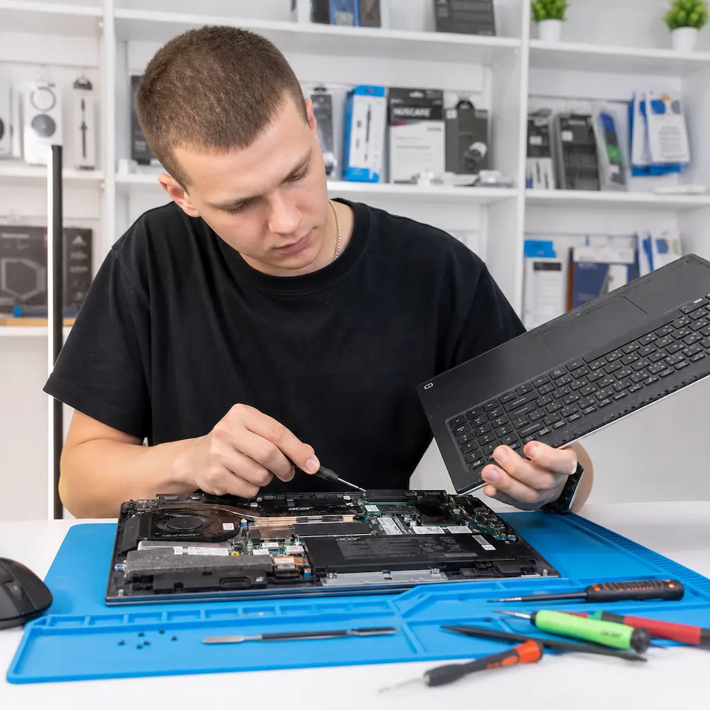 заменить клавиатуру на ноутбуке Acer в Краснообске